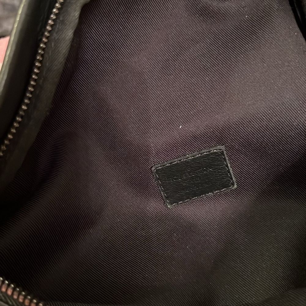 Louis Vuitton Discovery Bumbag  p m - Picture 6 of 16